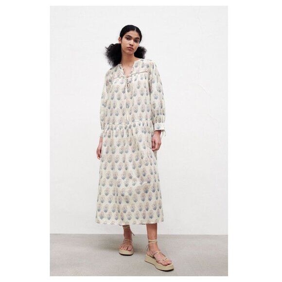 ZARA Printed Tiered Dress Bloggers Fav - Picture 2 of 9